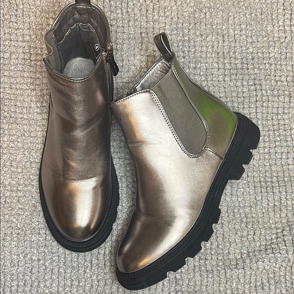 Silver and Black Chelsea Boots with Chunky Sole